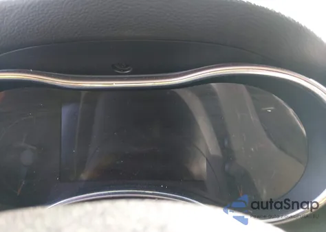 2015 Jeep Grand Cherokee Laredo z USA, uszkodzony, nr VIN 1C4RJEAG9FC825555